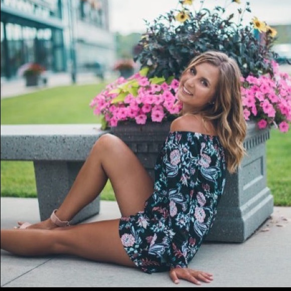 Romper - Picture 4 of 4